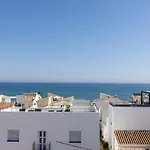 Palm Apartment *